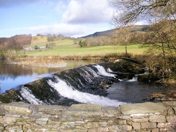 Kingfisher Barn, Kendal Bagian luar foto